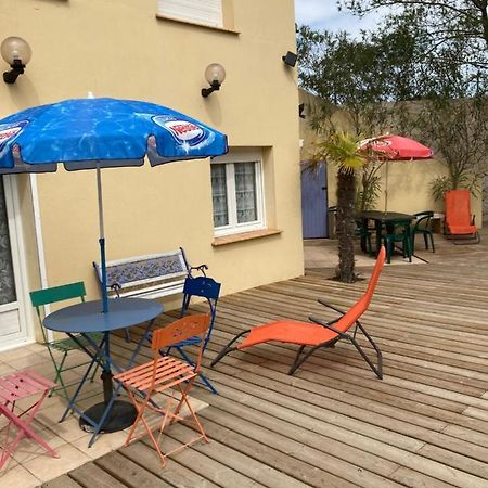 Le Robinson Bed & Breakfast Marseillan  Exterior foto