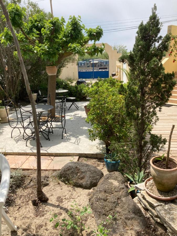 Le Robinson Bed & Breakfast Marseillan  Exterior foto